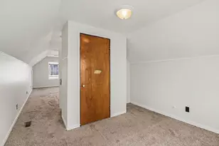 20450 Lancaster St, Harper Woods, MI 48225 - Photo 30