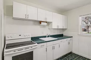 20450 Lancaster St, Harper Woods, MI 48225 - Photo 14