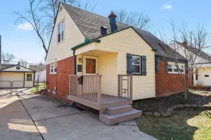 20450 Lancaster St, Harper Woods, MI 48225 - Photo 2