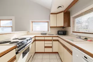 8130 W Q Ave, Kalamazoo, MI 49009 - Photo 8