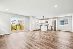 383 Pinery Ln, Fremont, MI 49412 - Photo 4