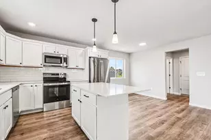 383 Pinery Ln, Fremont, MI 49412 - Photo 6
