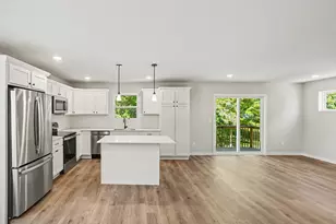 383 Pinery Ln, Fremont, MI 49412 - Photo 4