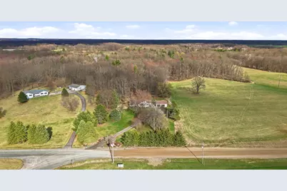 [Address not provided], Greenville, MI 48838 - Photo 4
