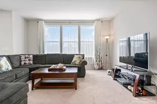 638 Holmdale Way, Ann Arbor, MI 48108 - Photo 4