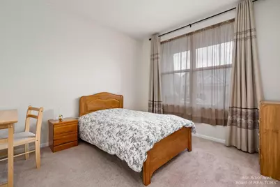 638 Holmdale Way, Ann Arbor, MI 48108 - Photo 10
