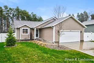 1157 Spruce Pointe Dr, Whitehall, MI 49461 - Photo 2