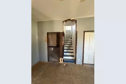 517 N Jefferson Street, Ionia, MI 48846 - Photo 6