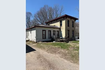 517 N Jefferson Street, Ionia, MI 48846 - Photo 2