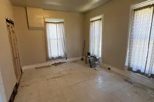 517 N Jefferson St, Ionia, MI 48846 - Photo 8