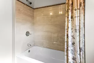 14960 Ashton Rd, Detroit, MI 48223 - Photo 26
