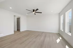 30489 Brush St, Madison Heights, MI 48071 - Photo 20