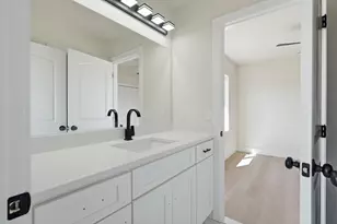 30489 Brush St, Madison Heights, MI 48071 - Photo 32