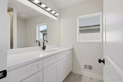 30489 Brush Street, Madison Heights, MI 48071 - Photo 10