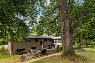 2776 Daleview Dr, Ann Arbor, MI 48105 - Photo 56