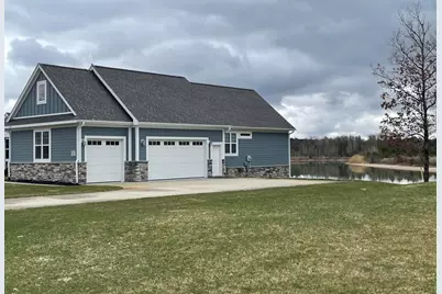 11415 Killarney Drive, Stanwood, MI 49346 - Photo 2