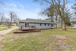 2653 Beeline Rd, Holland, MI 49424 - Photo 4