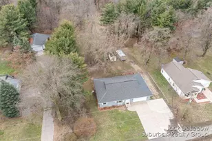 2653 Beeline Rd, Holland, MI 49424 - Photo 36