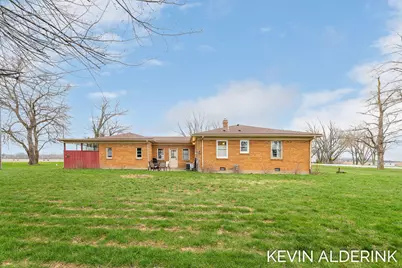 4807 142nd Avenue, Holland, MI 49423 - Photo 2