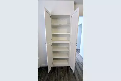 30113 Hazelwood Street, Inkster, MI 48141 - Photo 8