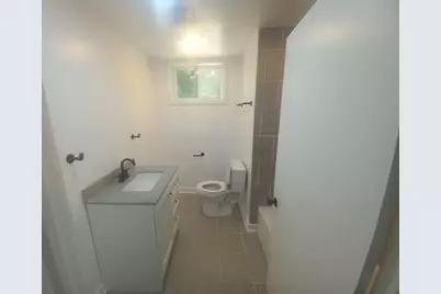 377 Parker Avenue, Benton Harbor, MI 49022 - Photo 16