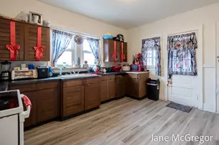 1350 Arthur St, Muskegon, MI 49442 - Photo 24