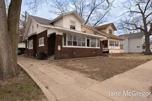 1350 Arthur St, Muskegon, MI 49442 - Photo 2