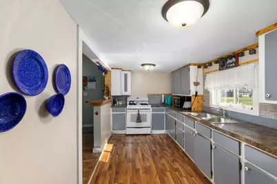 517 W Fenwick Road, Fenwick, MI 48834 - Photo 6