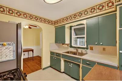 2423 Raymond Avenue SE, Grand Rapids, MI 49507 - Photo 8