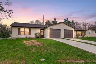 2820 Texel Dr, Kalamazoo, MI 49048 - Photo 2