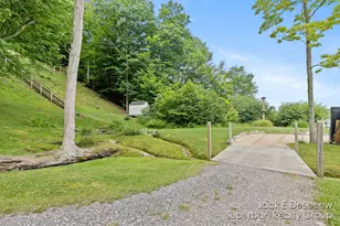 7636 W Birch Ln, New Era, MI 49446 - Photo 48