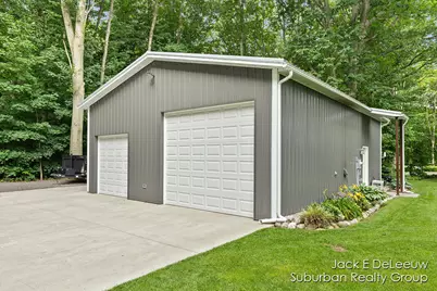 7636 W Birch Lane, New Era, MI 49446 - Photo 4