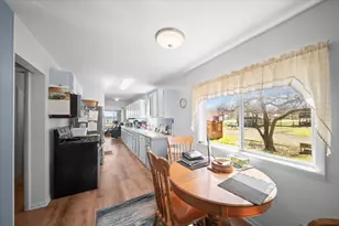 213 N Stewart St, Muskegon, MI 49442 - Photo 14