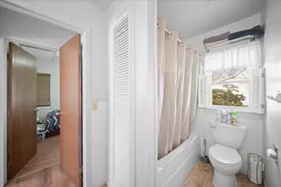 213 N Stewart St, Muskegon, MI 49442 - Photo 20