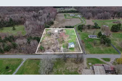 8753 Wabasis Avenue NE, Greenville, MI 48838 - Photo 6