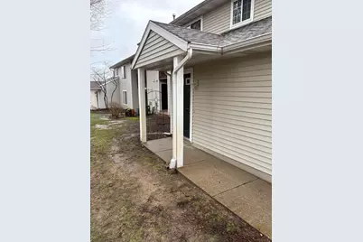 213 Hunters Lane NE #21, Rockford, MI 49341 - Photo 2