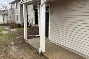 213 Hunters Ln NE, Rockford, MI 49341 - Photo 2