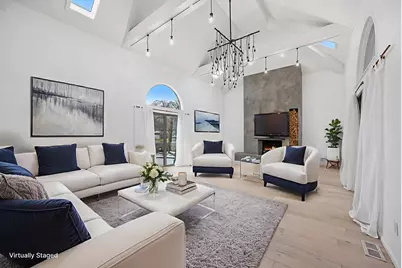 27110 Hickory Street, Harrison, MI 48045 - Photo 4