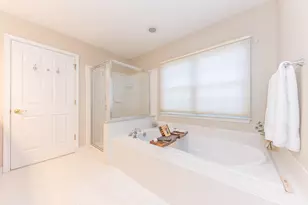 2130 Springwood Ct, Ann Arbor, MI 48103 - Photo 32