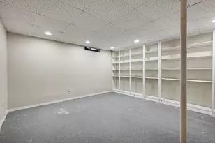 5790 Sandy Cove Dr, Kalamazoo, MI 49048 - Photo 22