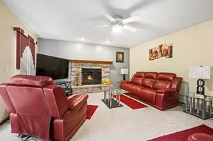 5790 Sandy Cove Dr, Kalamazoo, MI 49048 - Photo 8