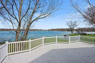 19656 Lakeshore Dr, Three Rivers, MI 49093 - Photo 4