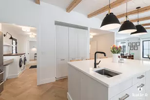 1041 Cambridge Dr SE, East Grand Rapids, MI 49506 - Photo 8