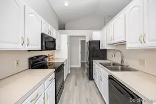 227 Heatherview Street NW, Sparta, MI 49345 - Photo 8