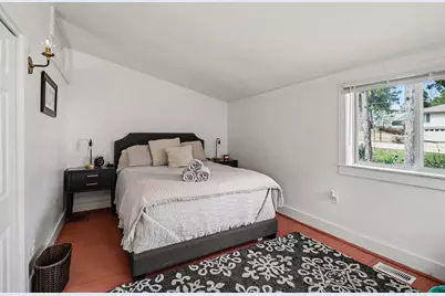 732 N 22nd Avenue, Mears, MI 49436 - Photo 16