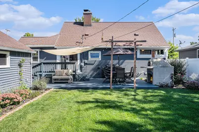 1805 Wisconsin Street, Grand Haven, MI 49417 - Photo 6