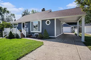 1805 Wisconsin St, Grand Haven, MI 49417 - Photo 2