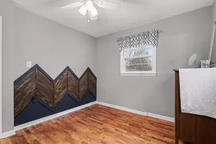 28 Troy St, Battle Creek, MI 49037 - Photo 12