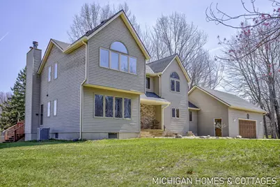 1661 68th Street, Fennville, MI 49408 - Photo 8