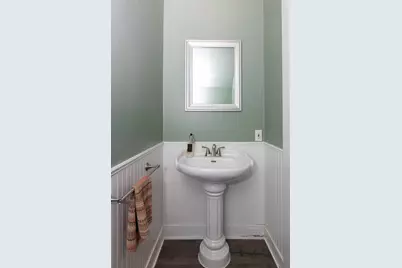 2412 Glenwood Drive, Kalamazoo, MI 49008 - Photo 6